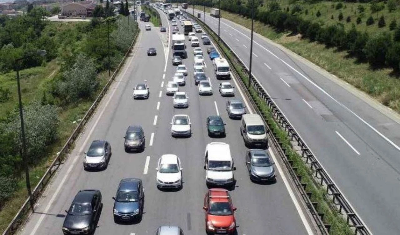 10 günlük tatilin 'akaryakıt' bilançosu! Milyar liralık satış gerçekleşti