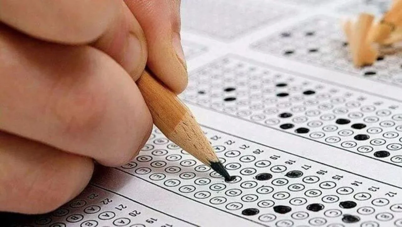 2. dönem 2. yazılı sınavları 20 - 31 Mayıs 2024 tarihleri arasında yapılacak