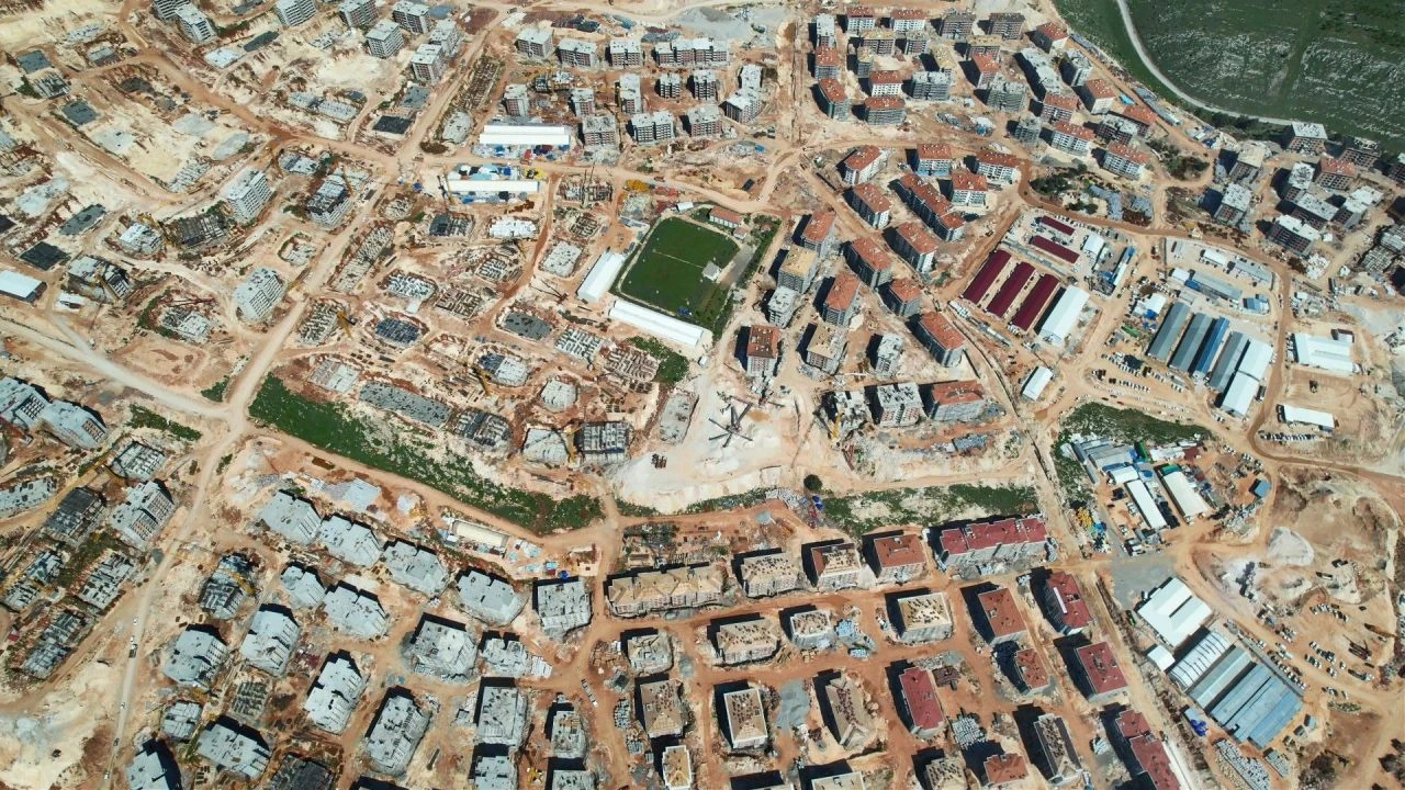 Adıyaman'da deprem konutlarının son durumu görüntülendi - 1. Resim