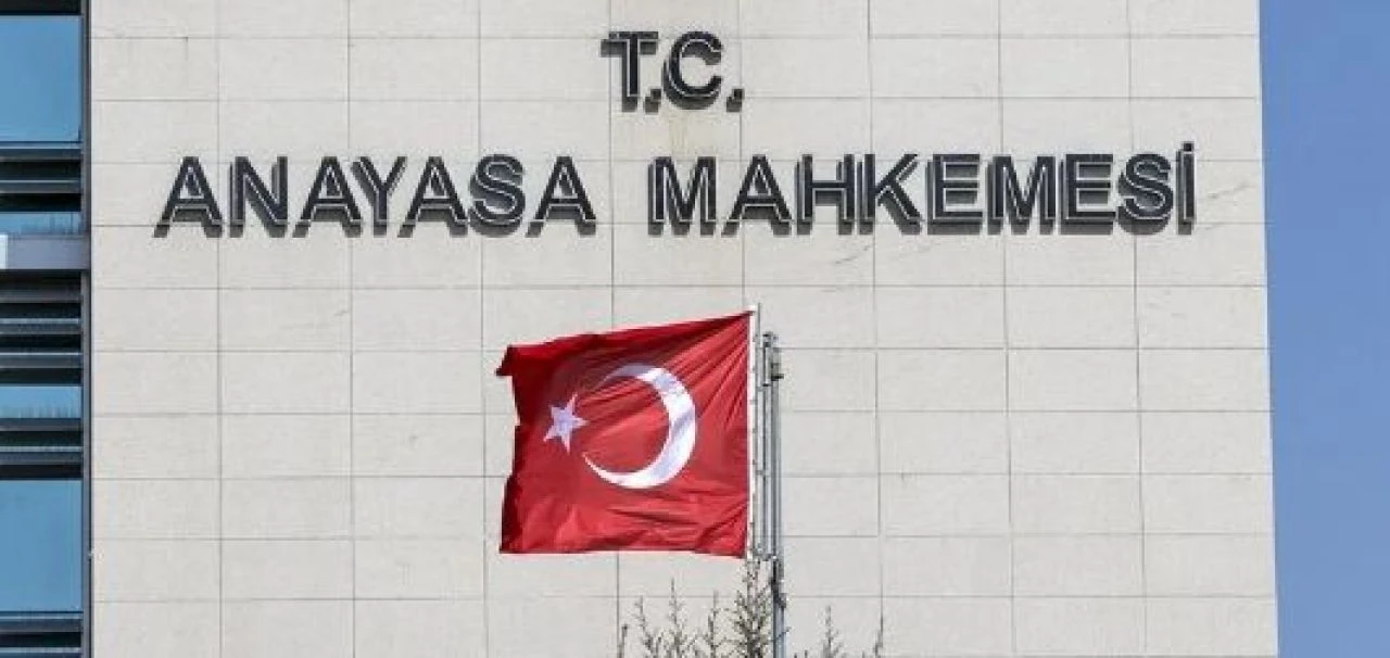 Anayasa Mahkemesi Başkanvekilliğine seçilen Basri Bağcı hayatına dair bilgiler - 1. Resim