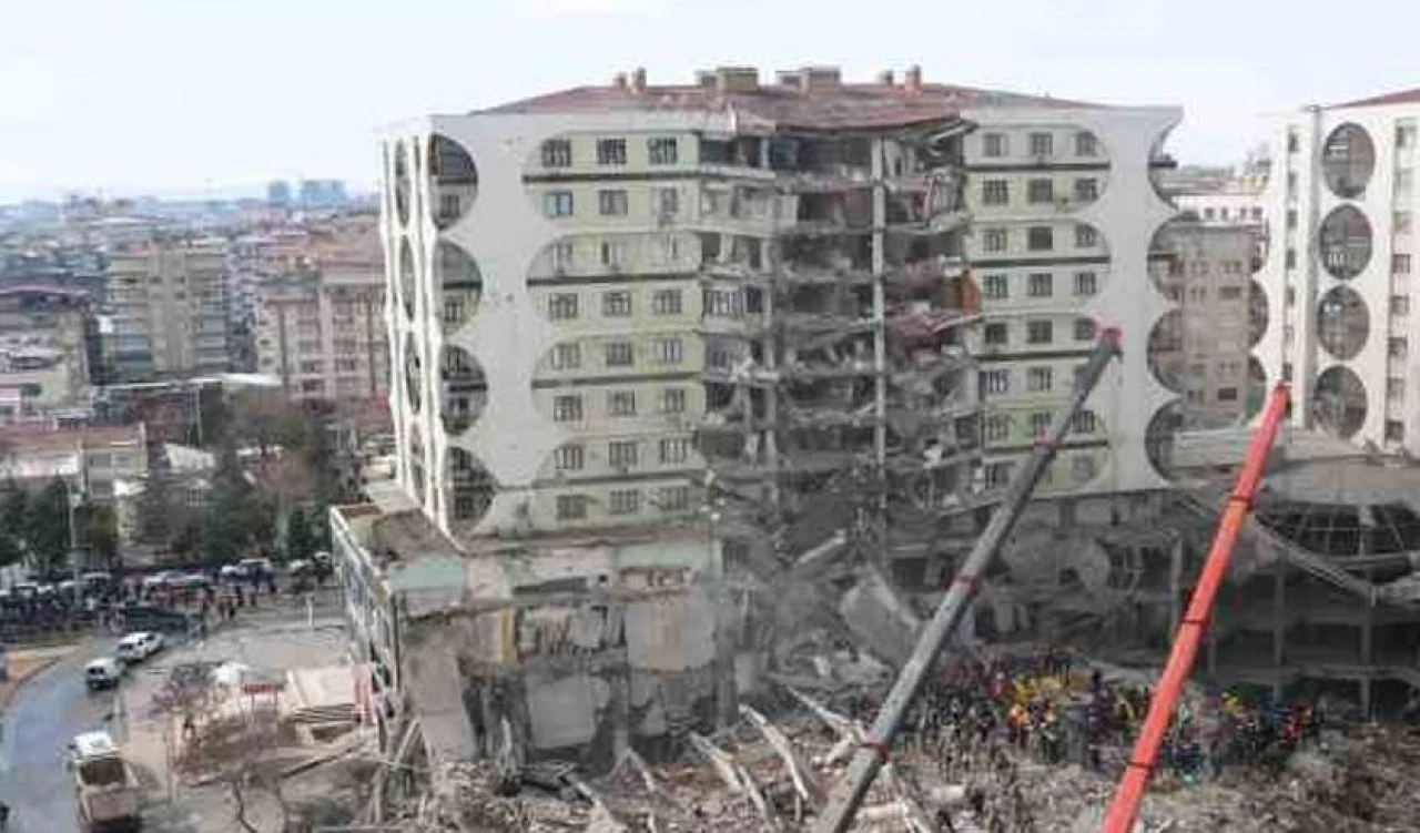 Depremde 89 kişi hayatını kaybetmişti! Galeria Sitesi davasında yeni gelişme