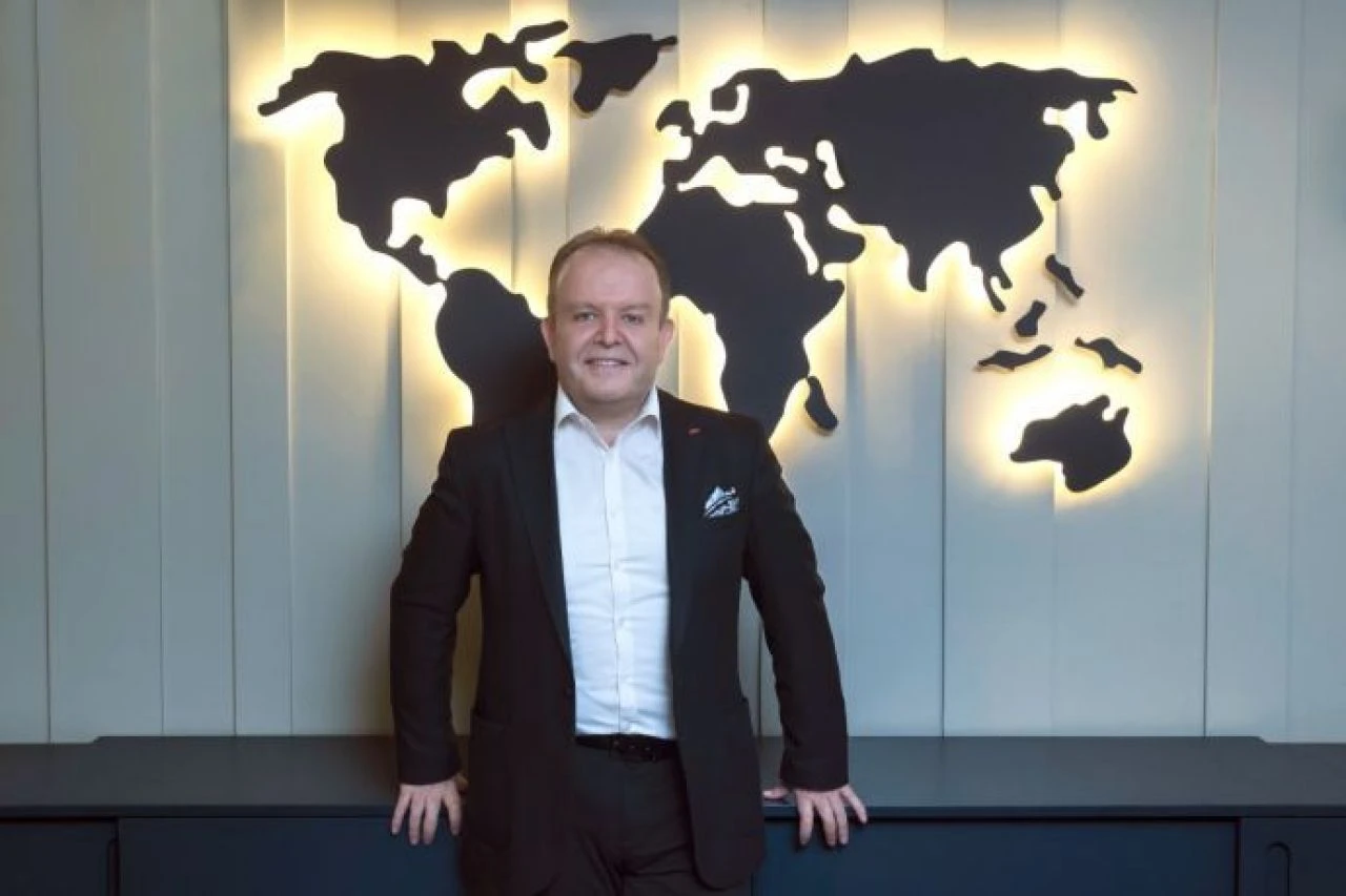 Doğanlar Mobilya grubu markalarından Doğtaş Milano Salone Del Mobile Fuarı'nda