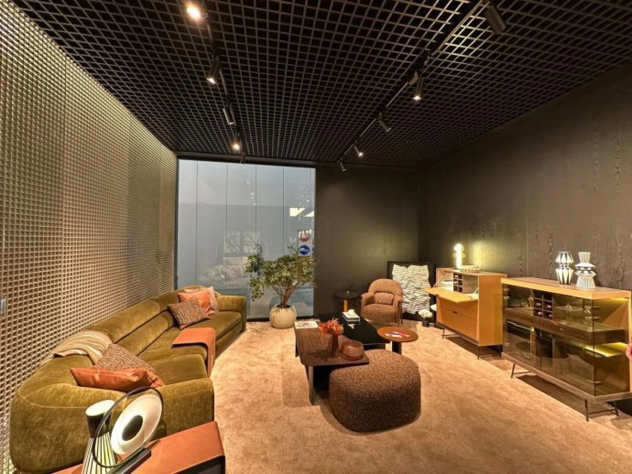 Doğanlar Mobilya grubu markalarından Doğtaş Milano Salone Del Mobile Fuarı'nda