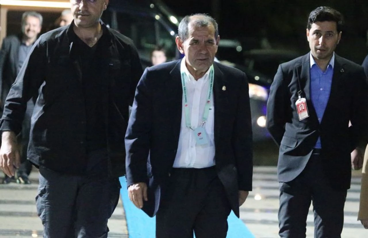 Dursun Özbek'ten Galatasaray camiasına müjde: "Son aşamaya geldik"