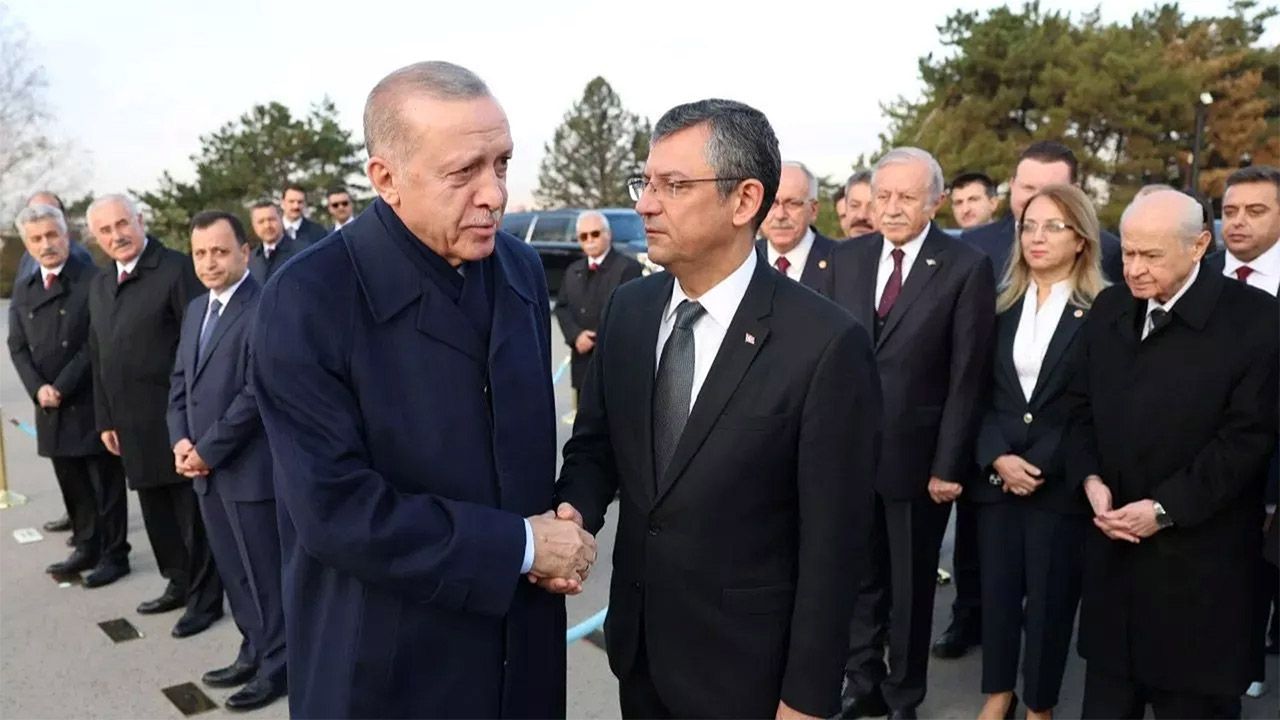 Erdoğan&#039;ın Özgür Özel&#039;e çağrısı sonrası CHP liderinden ilk açıklama 