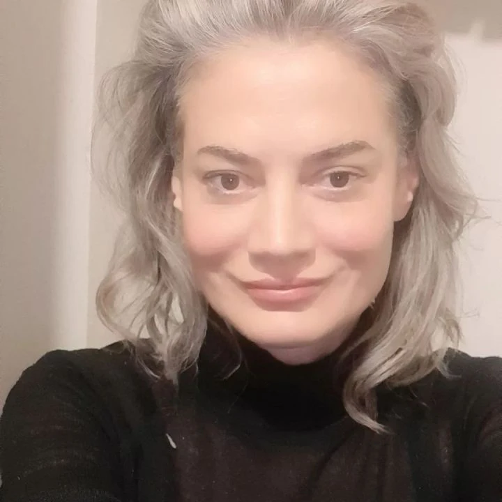 Kızıl Goncalar Madam Smarsky karakterini Sema Yargıcı oynuyor