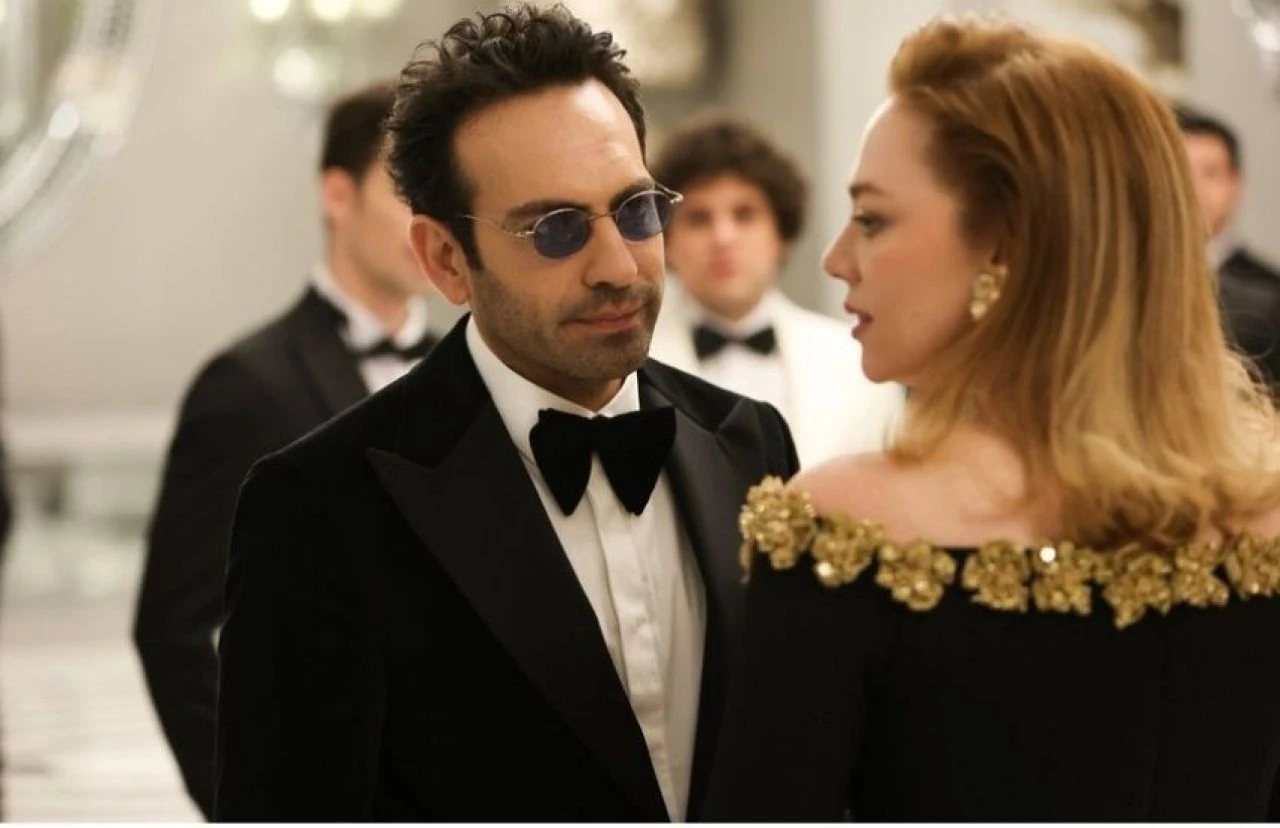 Nil Karaibrahimgil yazdı, Demet Evgar söyledi - 1. Resim