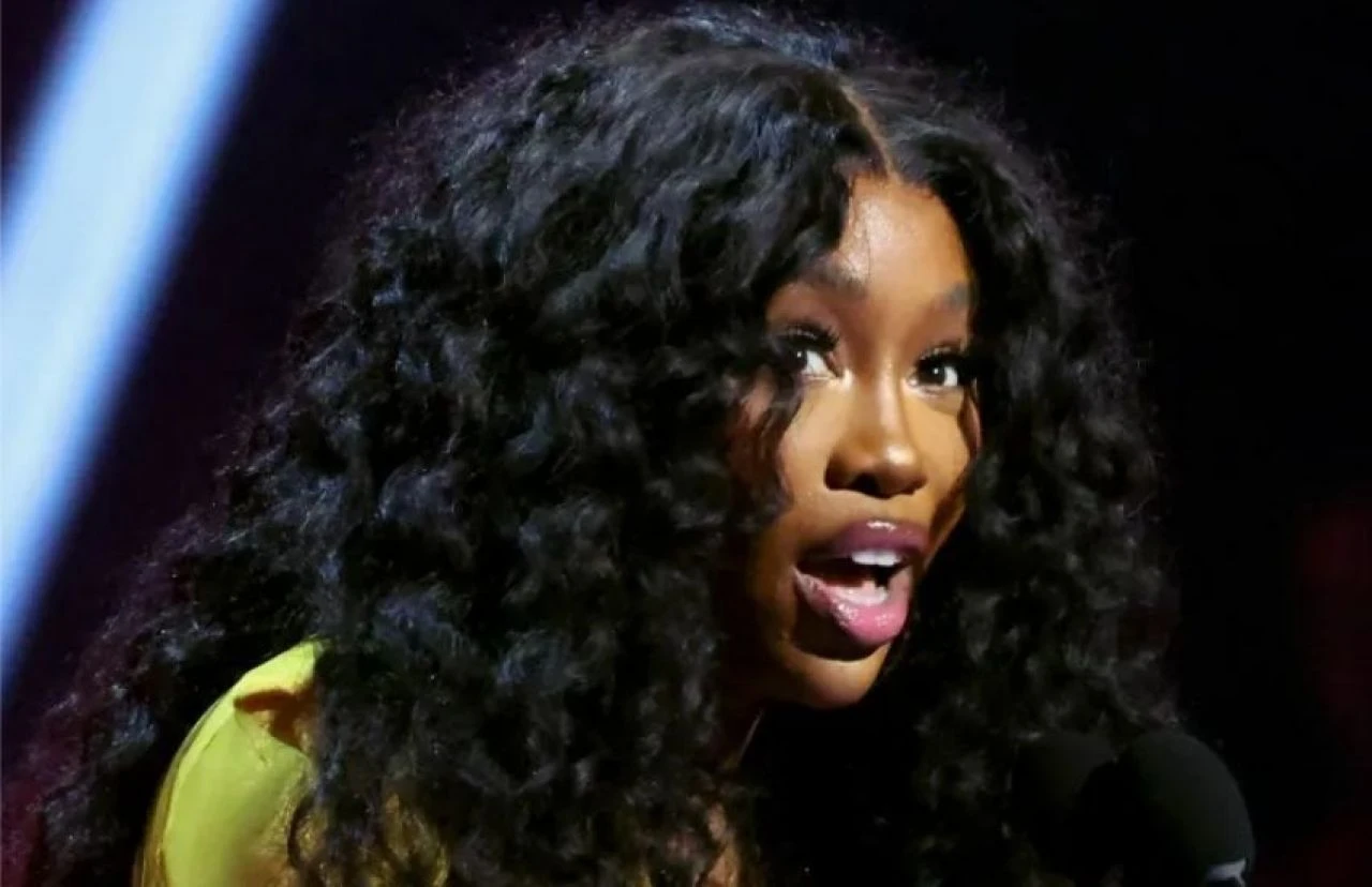 Dünyaca ünlü şarkıcı SZA'dan Filistin'e destek mesajı