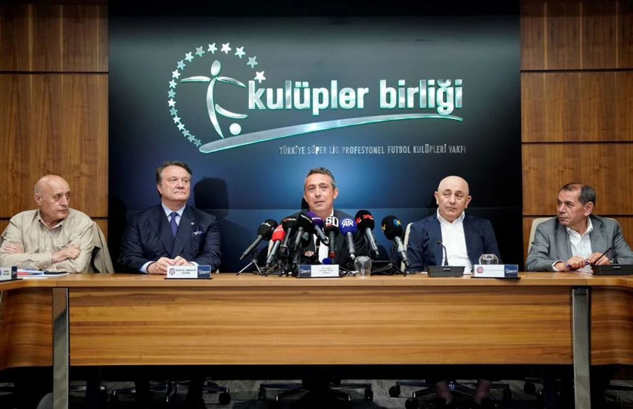 Kulüpler Birliği toplantısına Hasan Arat damga vurdu