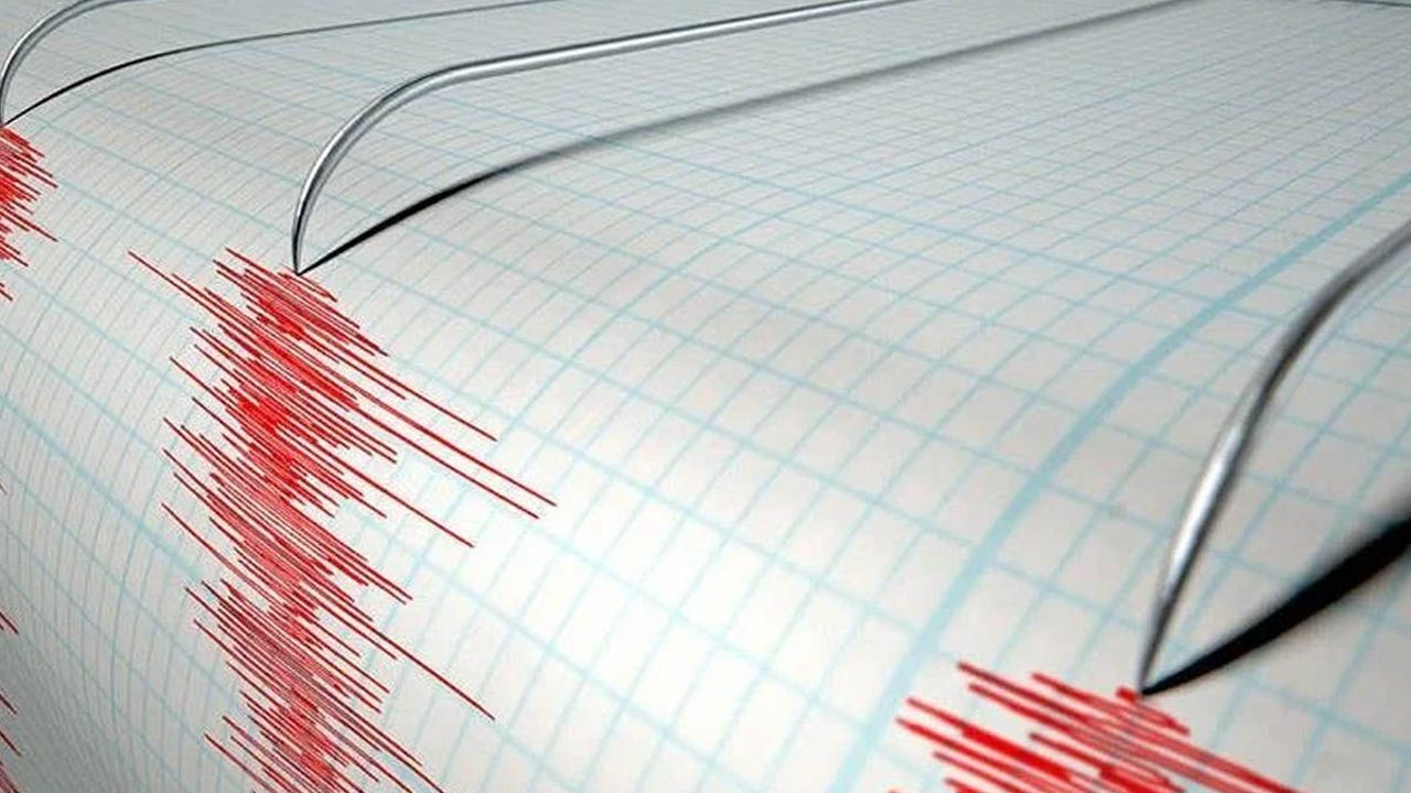 Son dakika! Erzurum&#039;da deprem oldu: Kandilli ilk verileri paylaştı