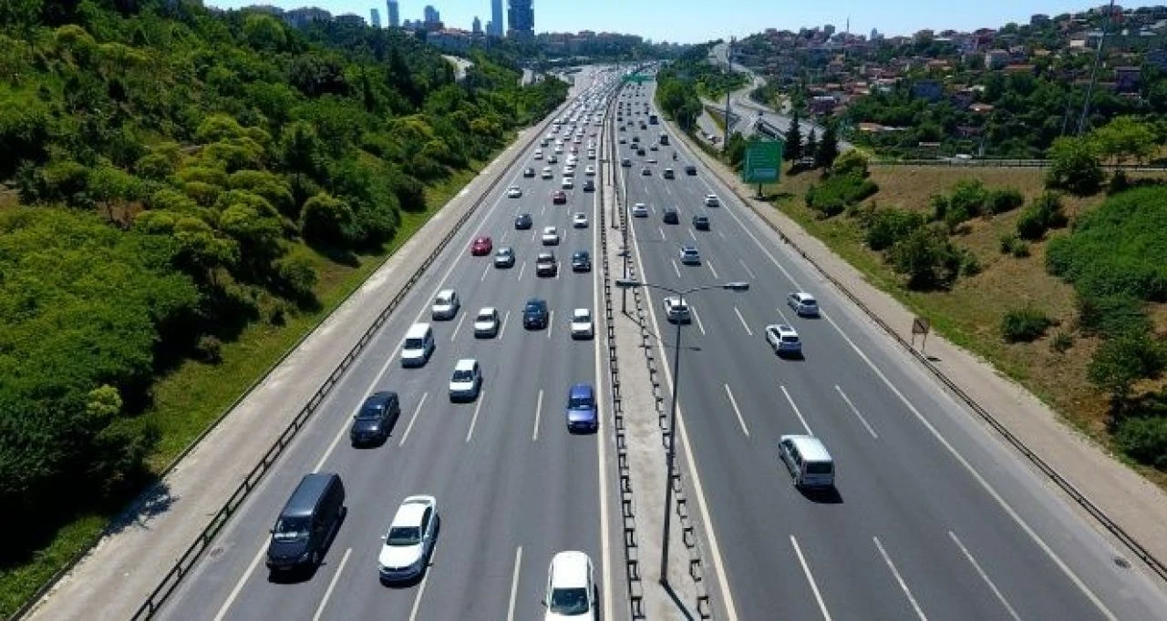 21 Nisan Pazar günü İstanbul Şişli'de Kazım Orbay Caddesi, Mithat Paşa Caddesi'nde bazı yollar araç trafiğine kapatılacak