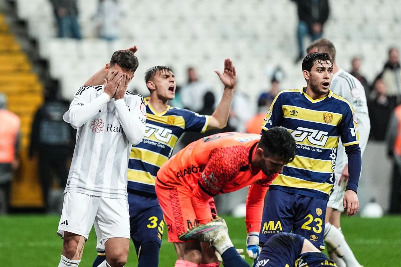 Fernando Santos gitti! Beşiktaş 5 maç sonra kazandı - 3. Resim