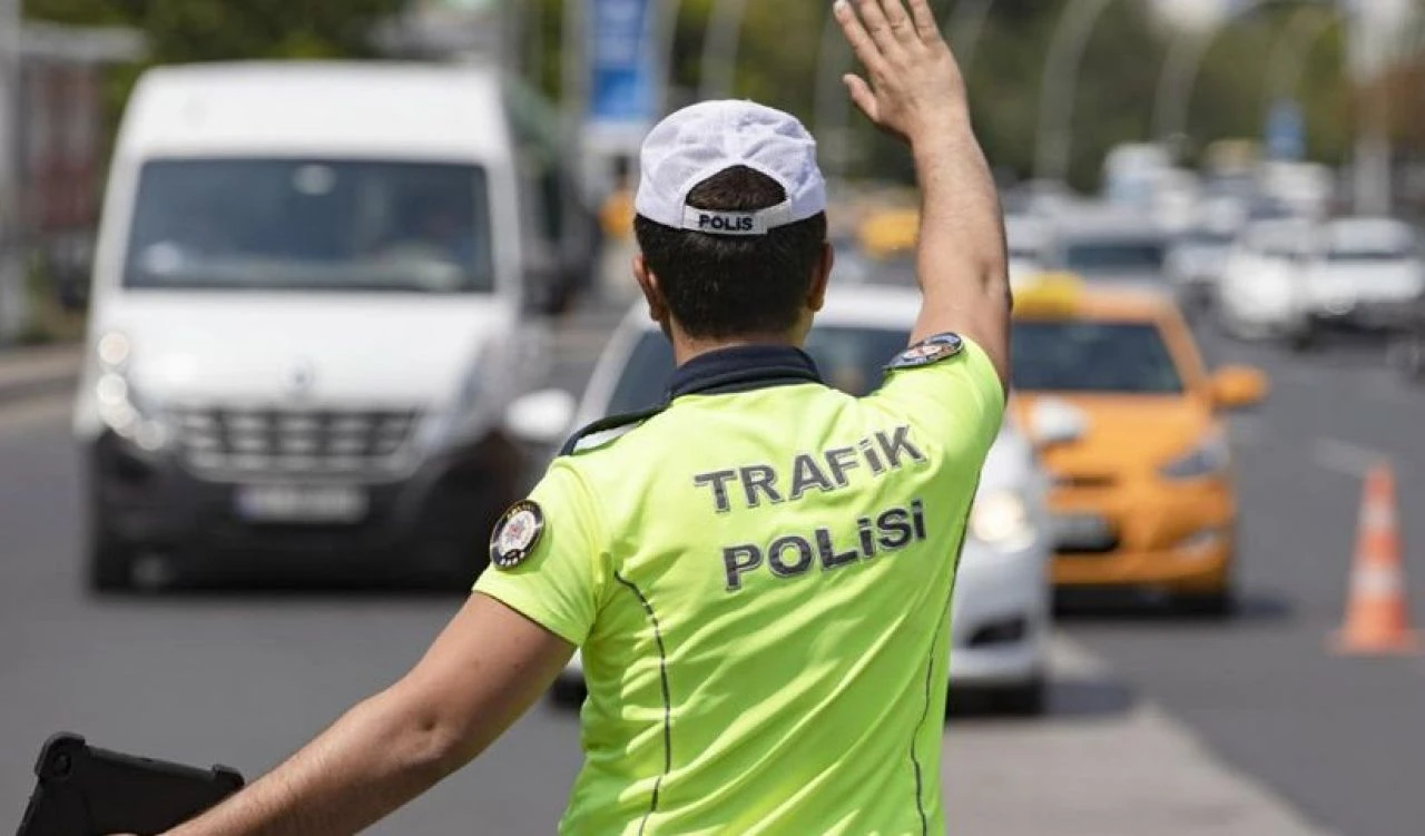 İstanbullular dikkat! Pazar günü bazı yollar trafiğe kapatılacak
