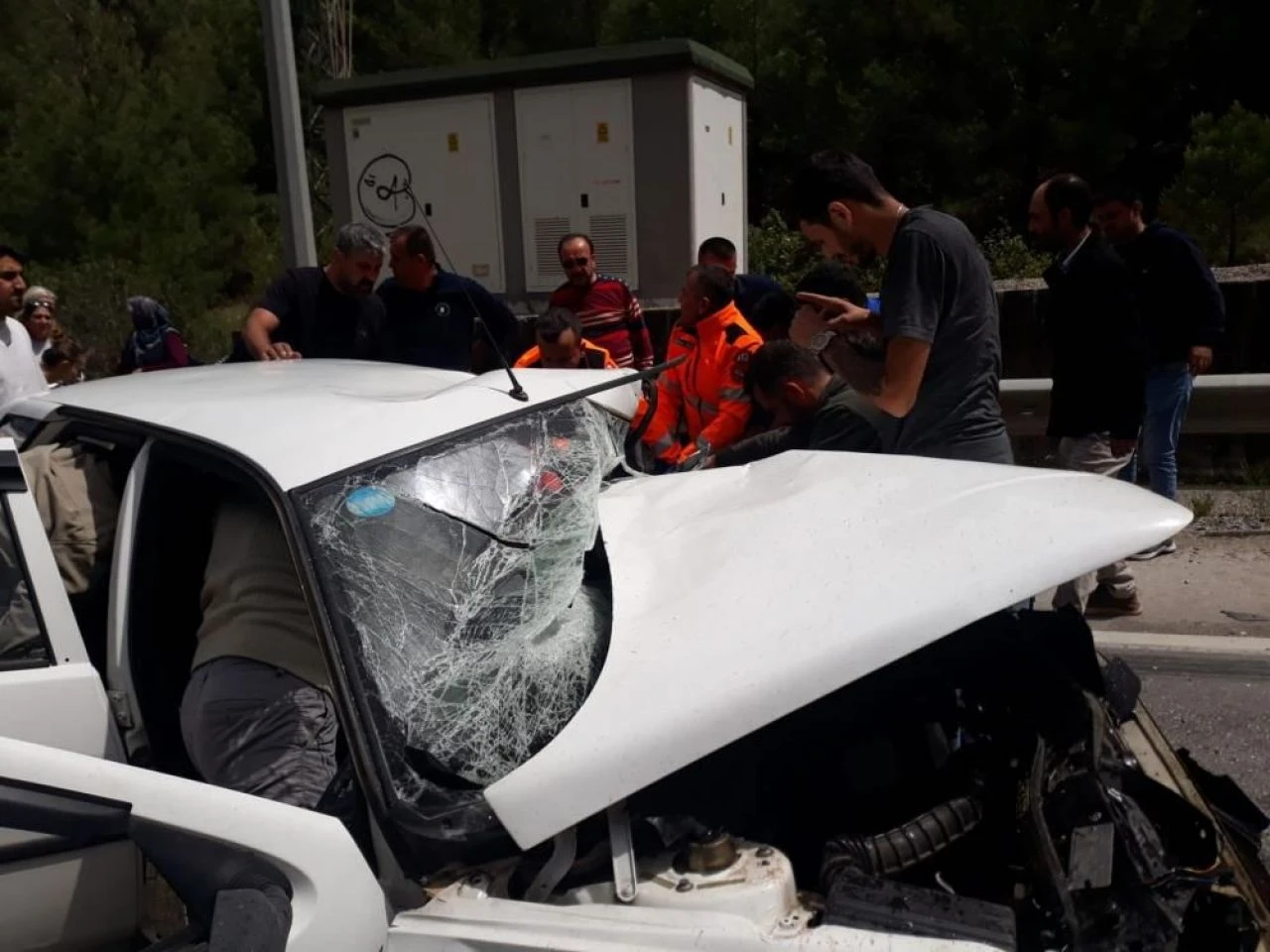 Burdur'da kafa kafaya facia! Ölü ve yaralılar var - 3. Resim