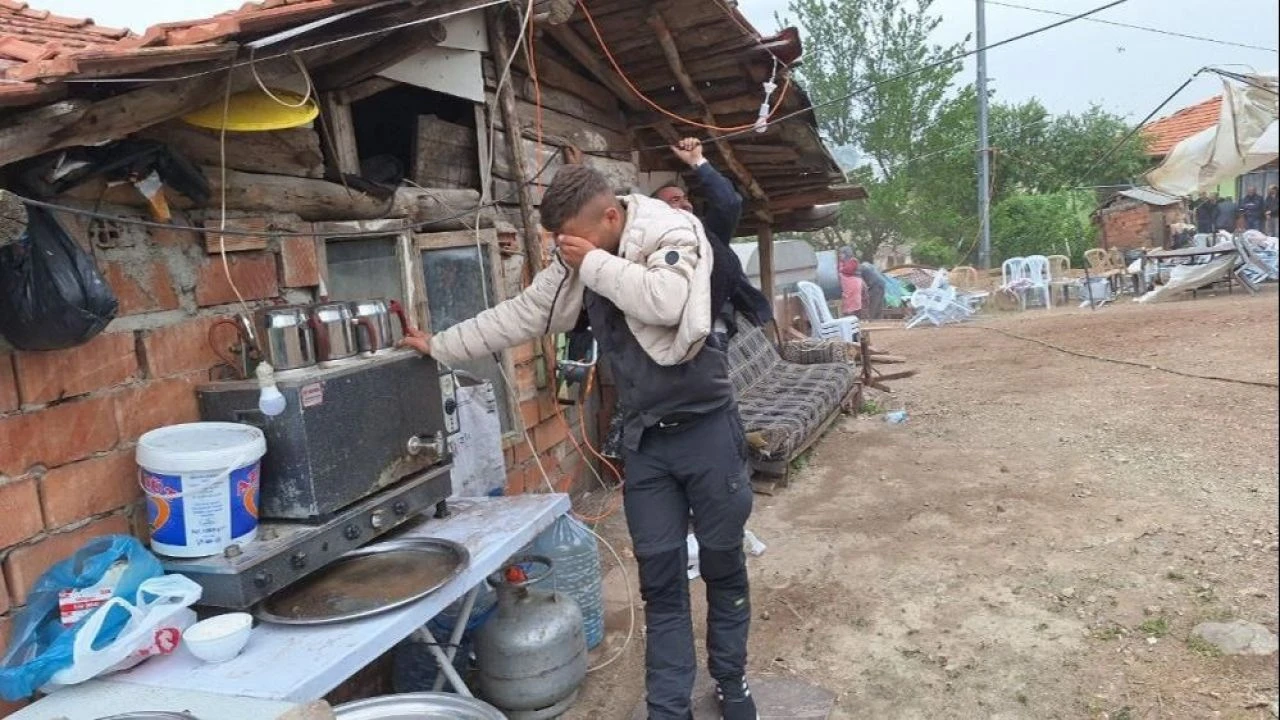 Çorum'da fırtına köy düğününü savaş alanına çevirdi