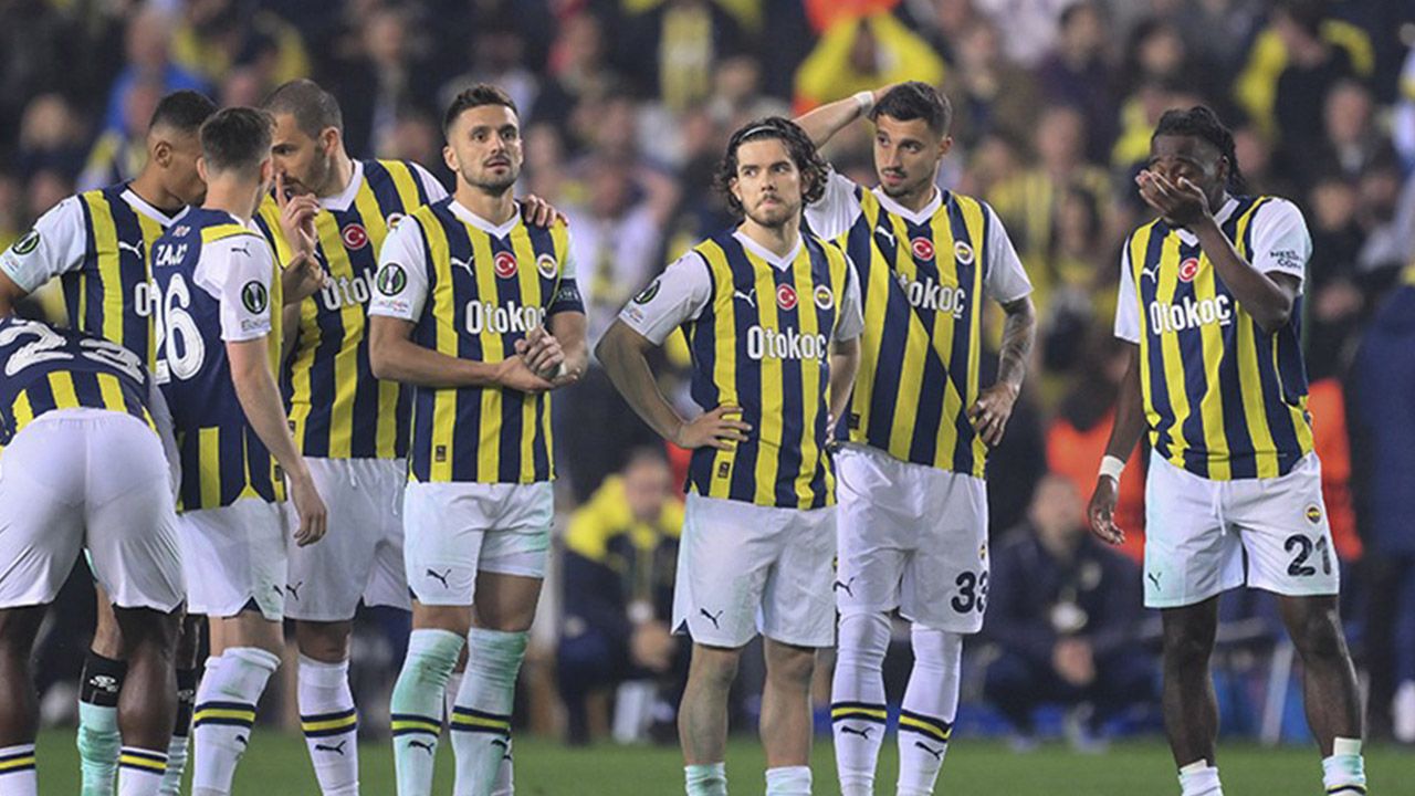 Fenerbahçe&#039;de iki yıldız için &#039;gece hayatı&#039; iddiası