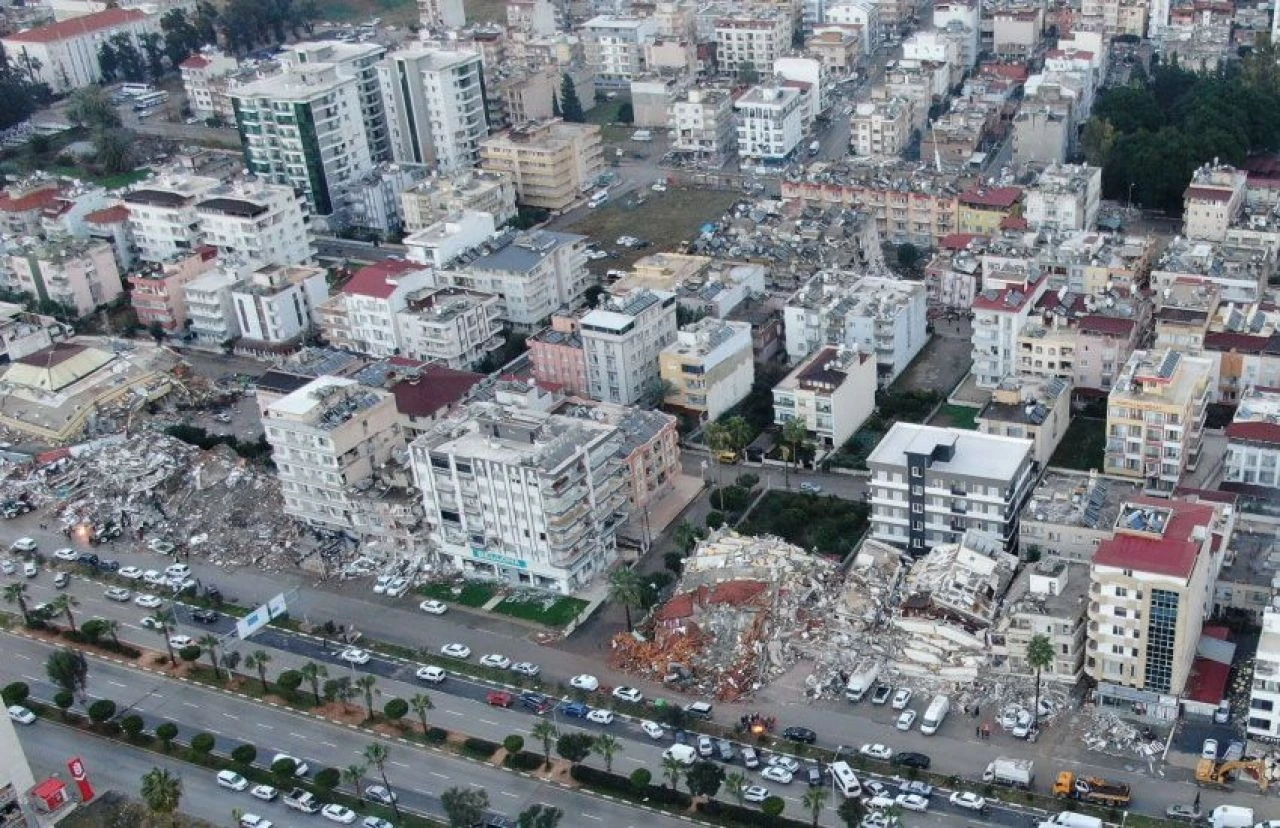 Naci Görür 'Deprem açısından yanlış' diyerek uyardı!