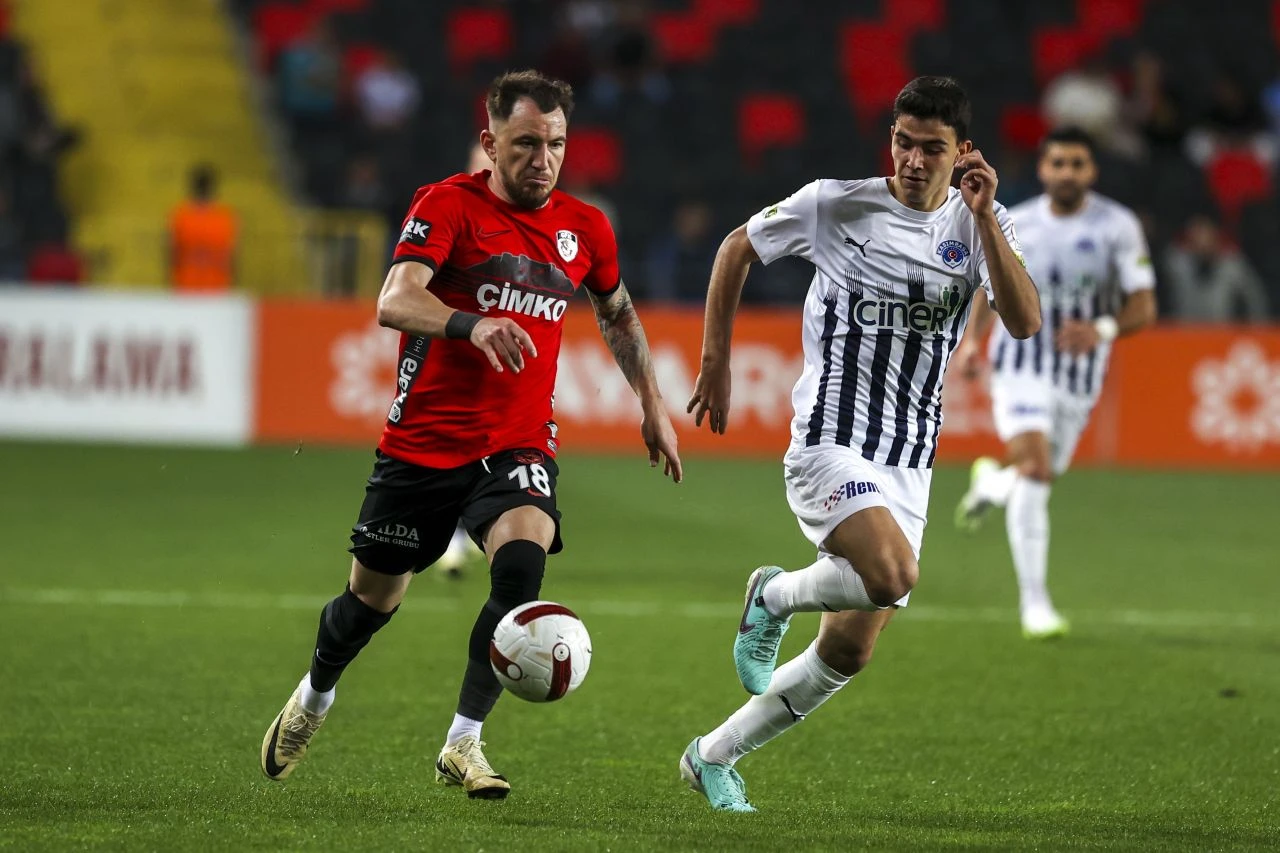 Gaziantep, Kasımpaşa karşısında maçı ilk yarıda bitirdi