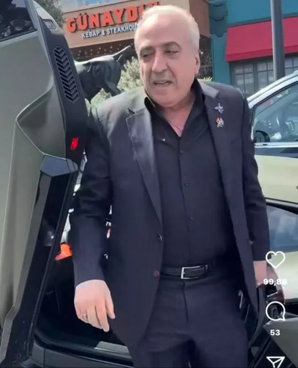 Kurtlar Vadisi oyuncusuna Azerbaycanlı iş insanından dudak uçuklatan hediye! Sözleri de şoke etti - 3. Resim