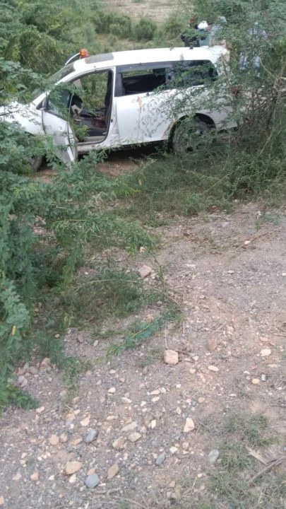 Pakistan'da hedef yine gümrük görevlileri! Silahlı saldırıda ölü ve yaralılar var - 1. Resim