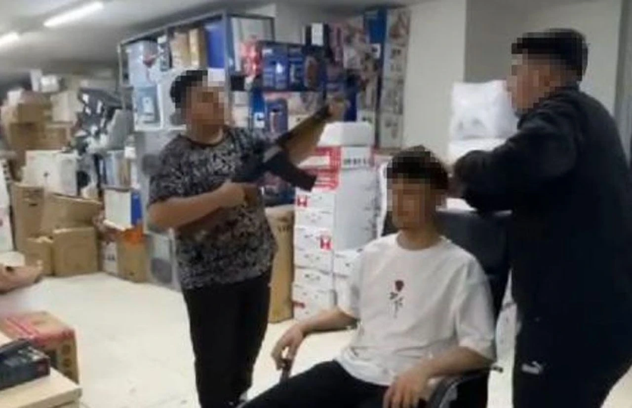 Pompalı tüfekli mizahın bedeli ağır oldu: 3 genç gözaltına alındı! - 1. Resim