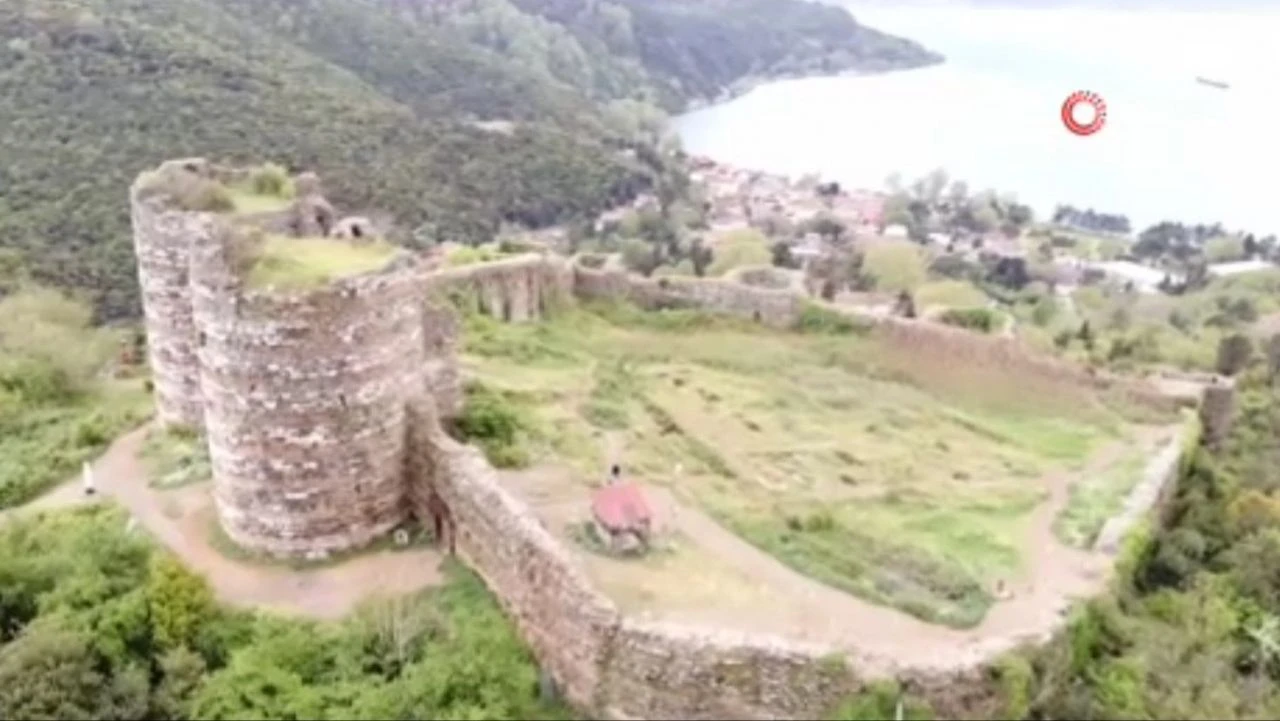 Yoros Kalesi bakımsızlıktan harap halde! İBB'ye tepki var