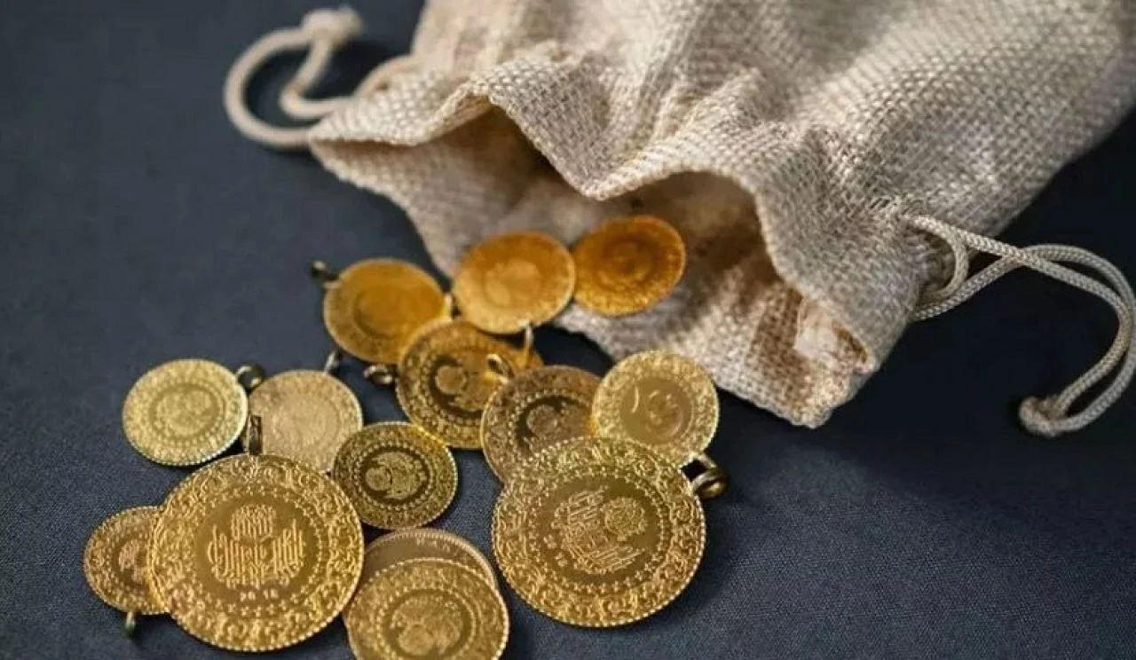 Altın fiyatları düşüyor! İşte 22 Nisan 2024 gram altın, çeyrek altın fiyatları... - 1. Resim