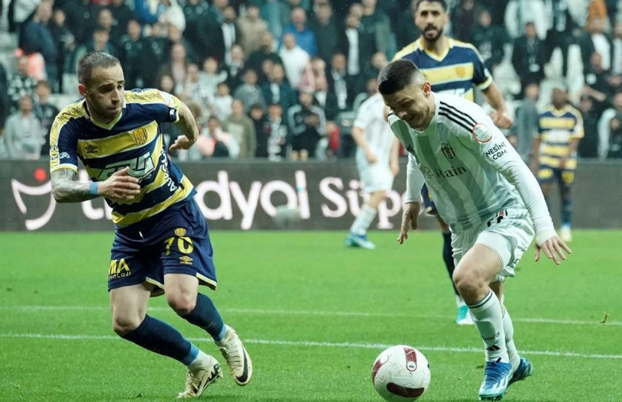 Beşiktaş'ın Ankaragücü ile oynayacağı yarı final maçının kadrosu belli oldu