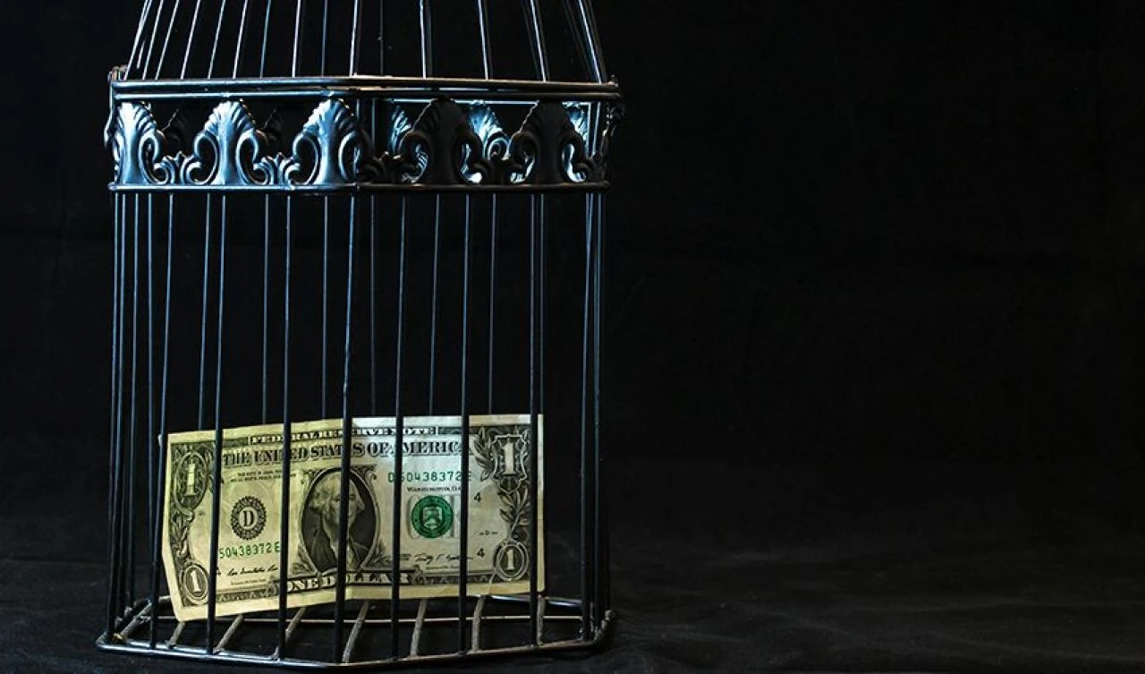 Dolarda rota yeniden belirleniyor! Faiz ve enflasyon hedef şaşırttı