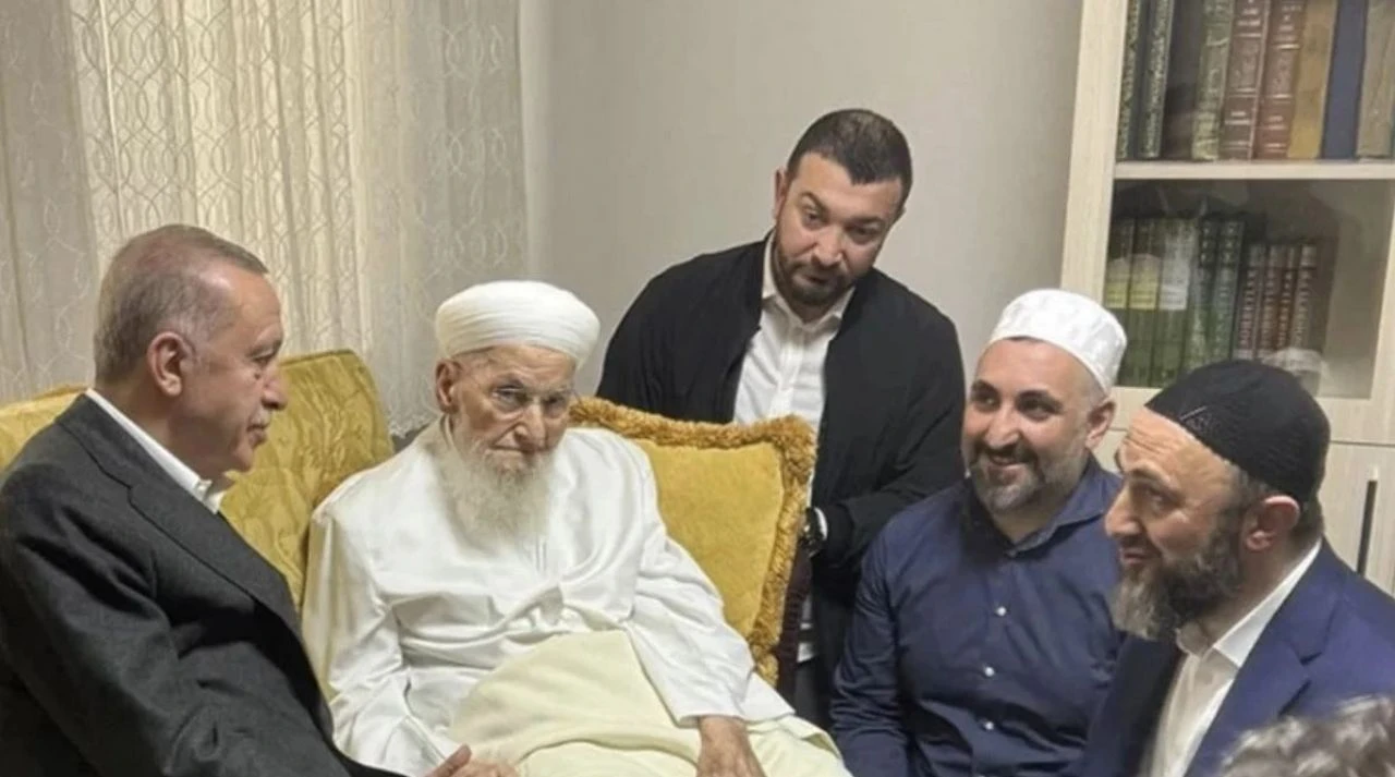 İsmailağa Cemaati'nin lideri Hasan Kılıç hayatını kaybetti 