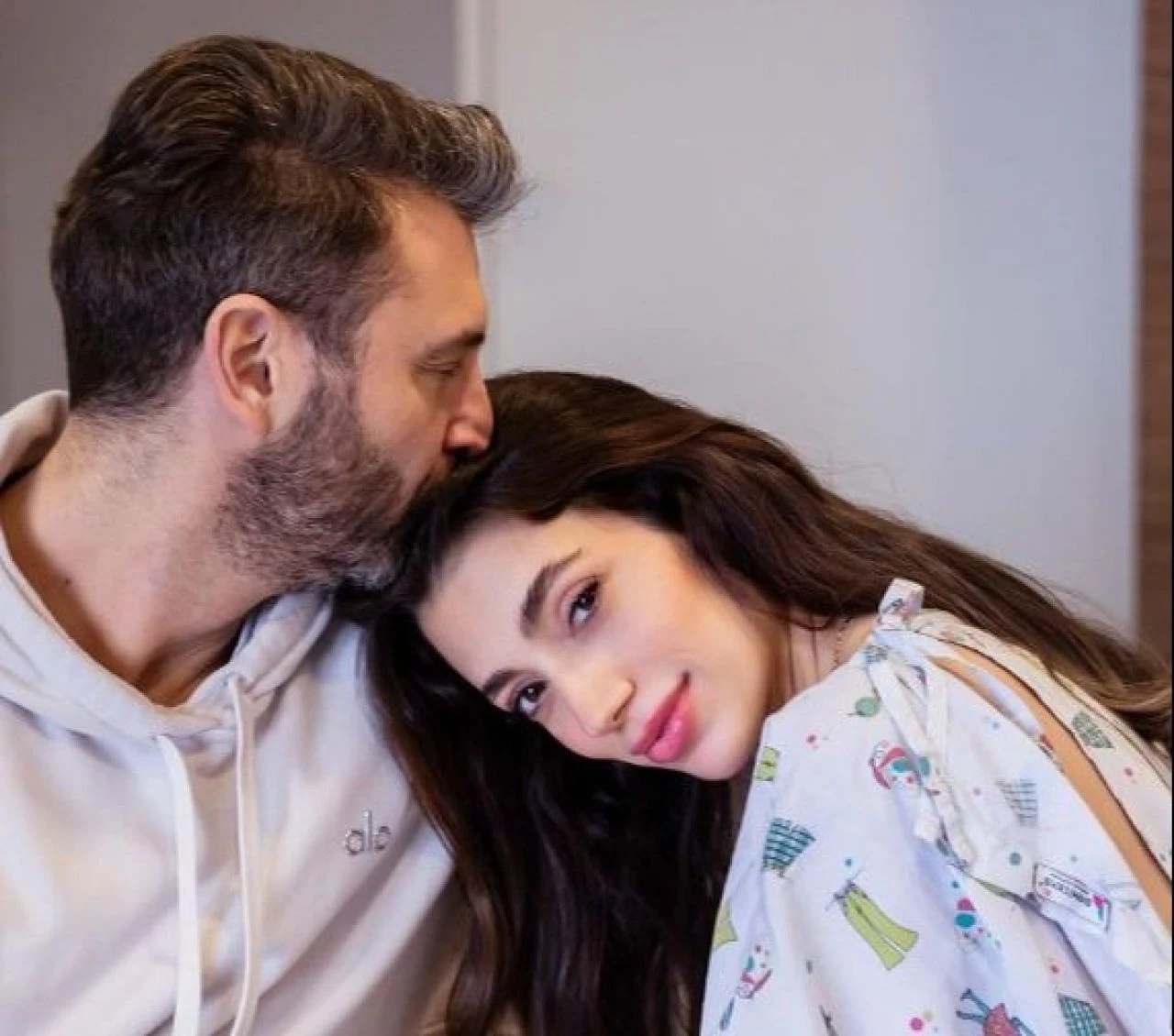 Rachel Araz'ın eşi Sami Kiresepi'nin hayatı - 1. Resim