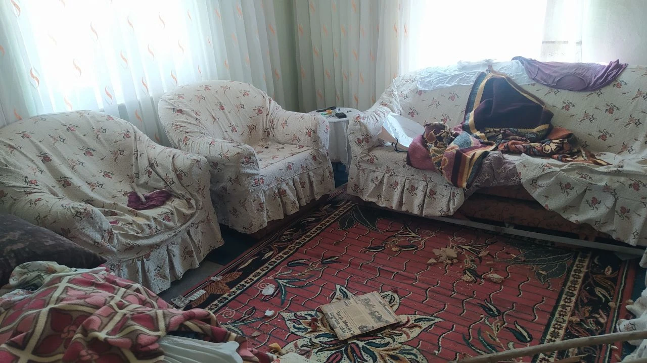 Yazlık evine girince gördükleri karşısında neye uğradığını şaşırdı! Hemen ekiplere haber verdi - 1. Resim