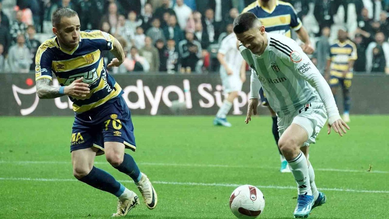 Ziraat Türkiye Kupası Beşiktaş - MKE Ankaragücü yarı final maçının hakemi Ümit Öztürk oldu