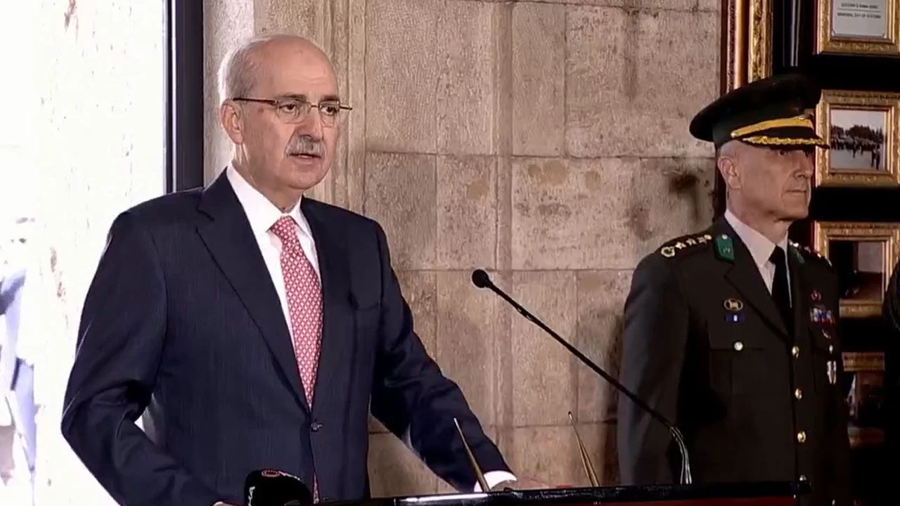 Anıtkabir'de 23 Nisan töreni... TBMM Başkanı Kurtulmuş: Milli egemenlik ve tam bağımsızlıktan asla vazgeçmeyiz