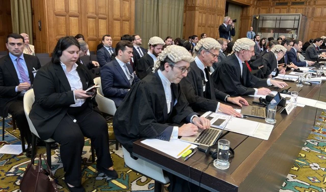 Azerbaycan'ın Ermenistan iddiası UAD'ye damga vurdu: Azerbaycan Türklerine etnik temizlik yapıldı - 3. Resim