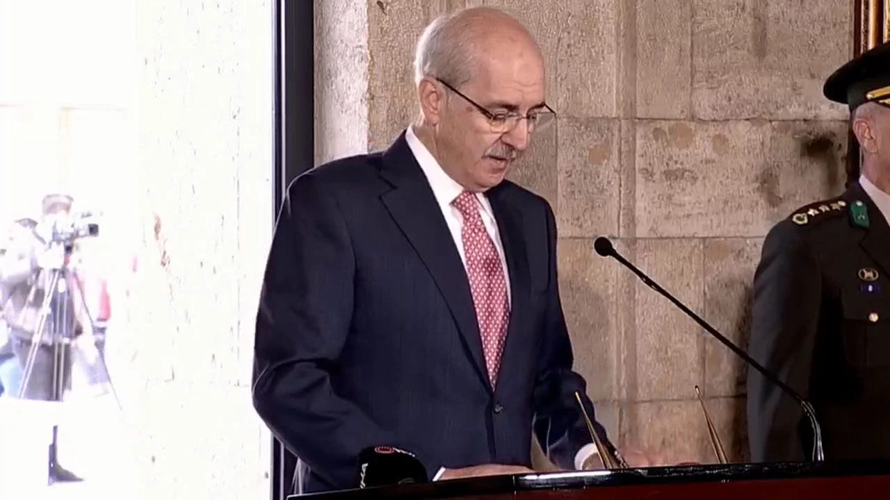 Anıtkabir'de 23 Nisan töreni... TBMM Başkanı Kurtulmuş: Milli egemenlik ve tam bağımsızlıktan asla vazgeçmeyiz
