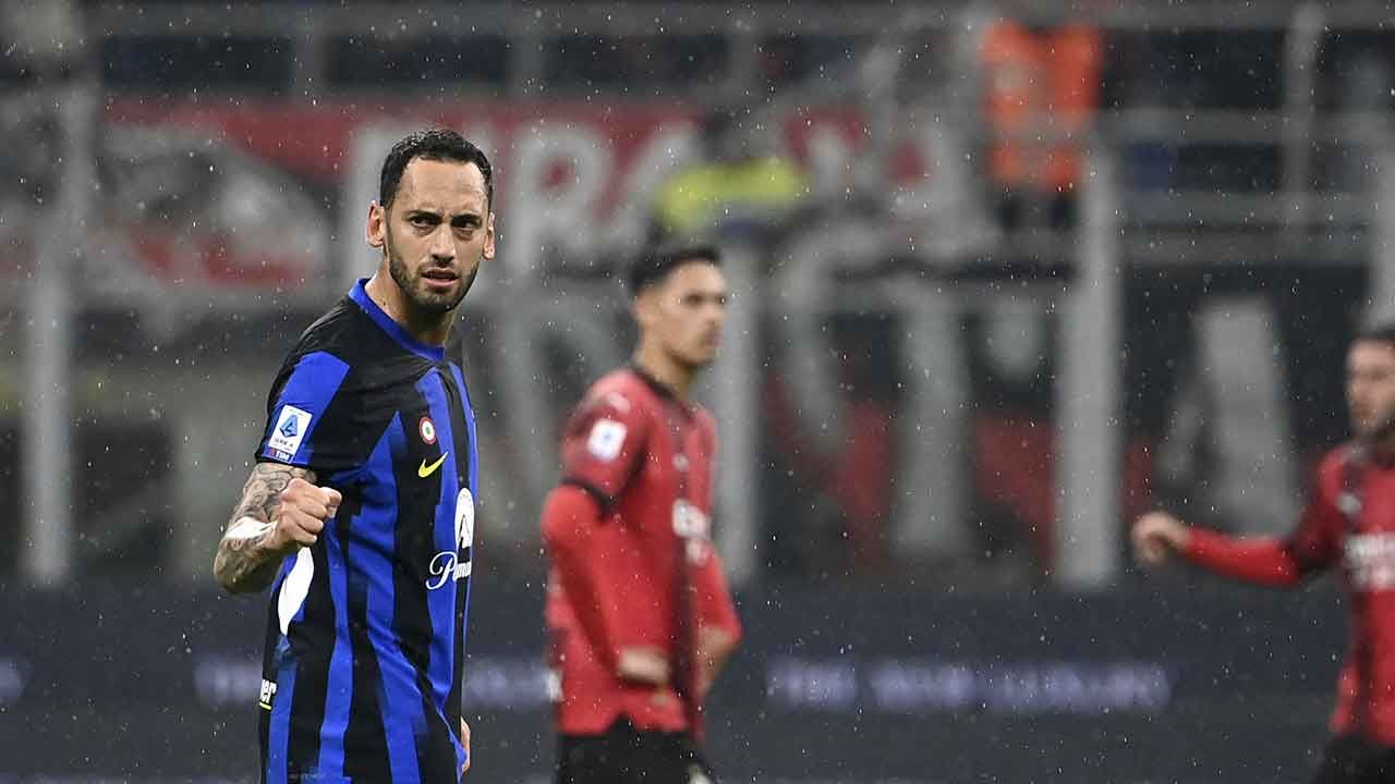 Serie A&#039;nın şampiyonu Inter oldu! Hakan Çalhanoğlu bir ilki yaşadı