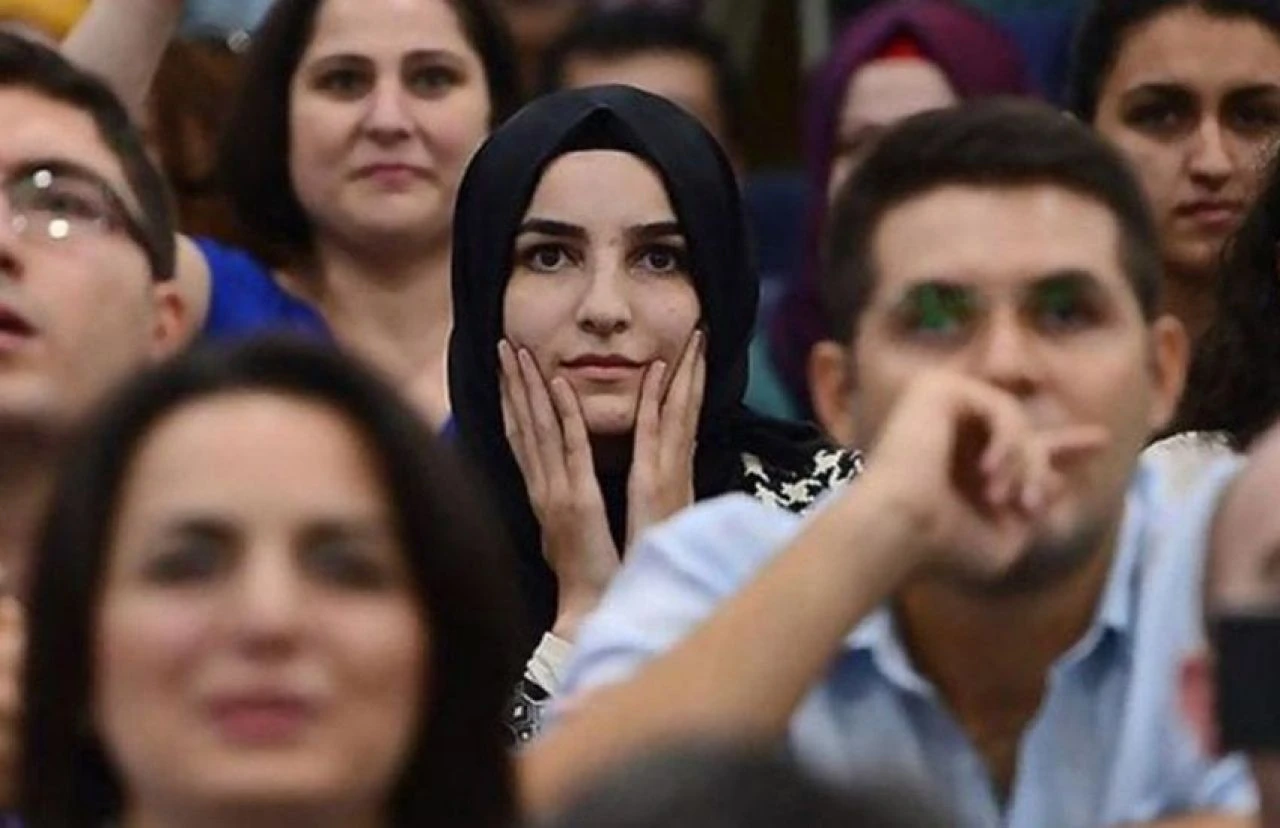 Bakan Tekin, öğretmen atamalarına ilişkin tarih verdi