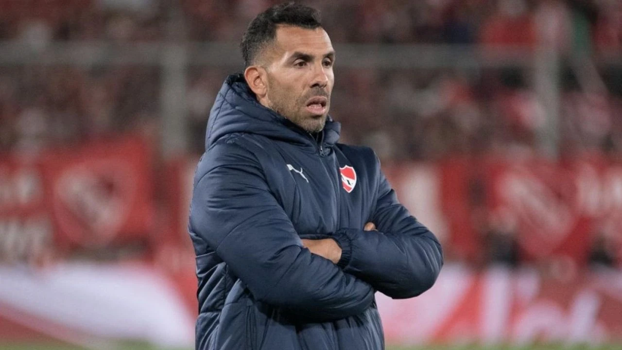 Efsane futbolcu apar topar hastaneye kaldırıldı - 1. Resim