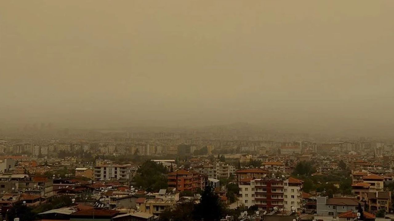 Meteoroloji saat vererek uyardı! Gece saatlerinde toz aşınımına dikkat 