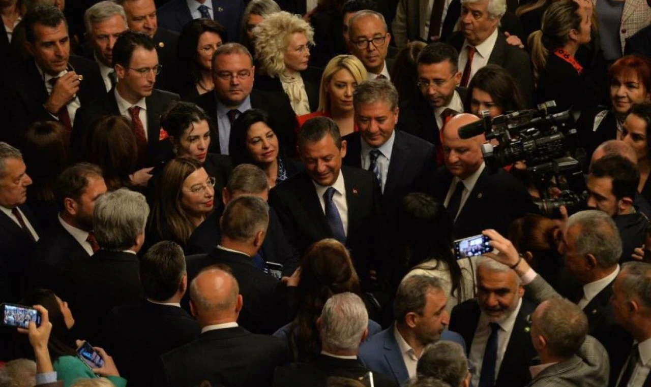 Özgür Özel'den erken seçim mesajı: Böyle bir çağrım yok ama...