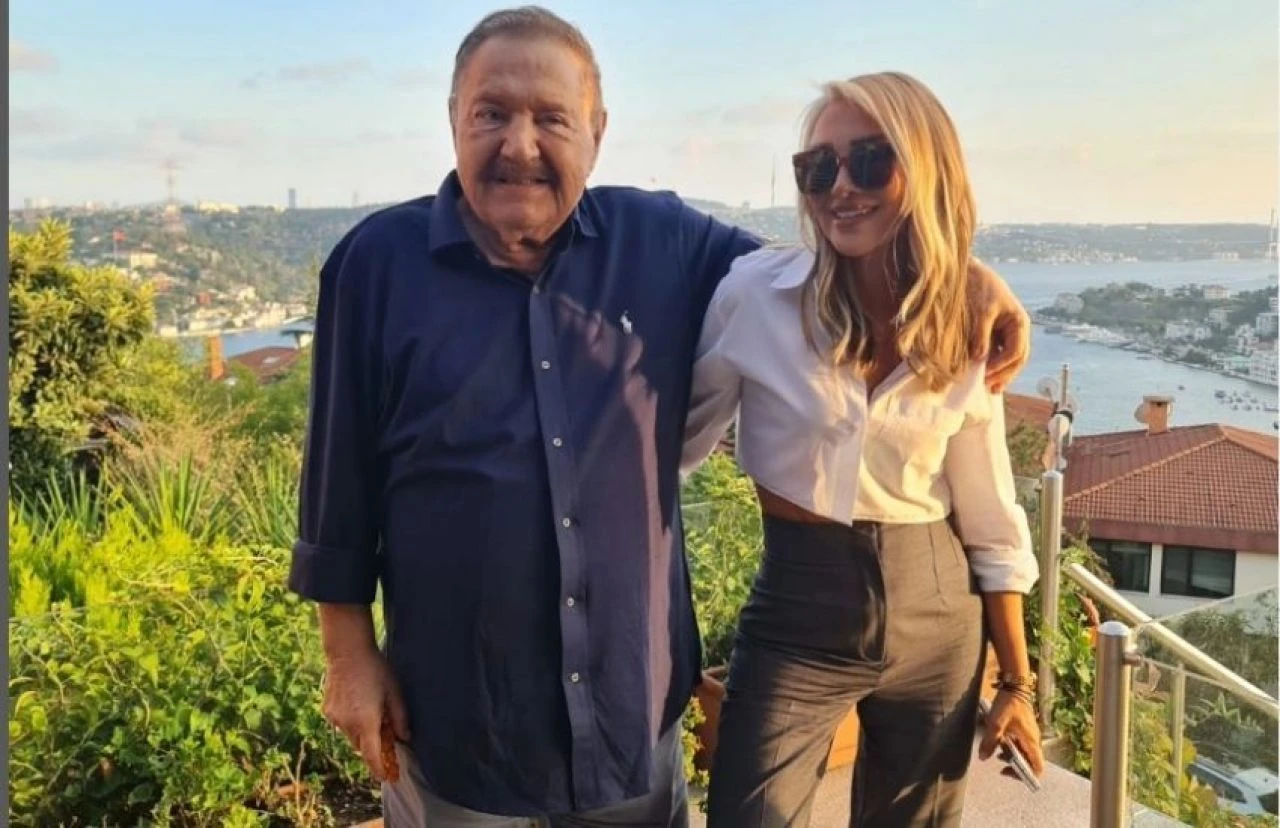 Seren Serengil ölen eski bakan hakkında konuştu: Babamın en yakın dostuydu