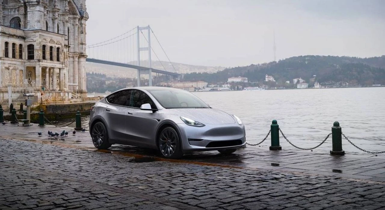 Tesla'nın kârı çakıldı! İlk çeyrekte yüzde 55 azaldı - 1. Resim