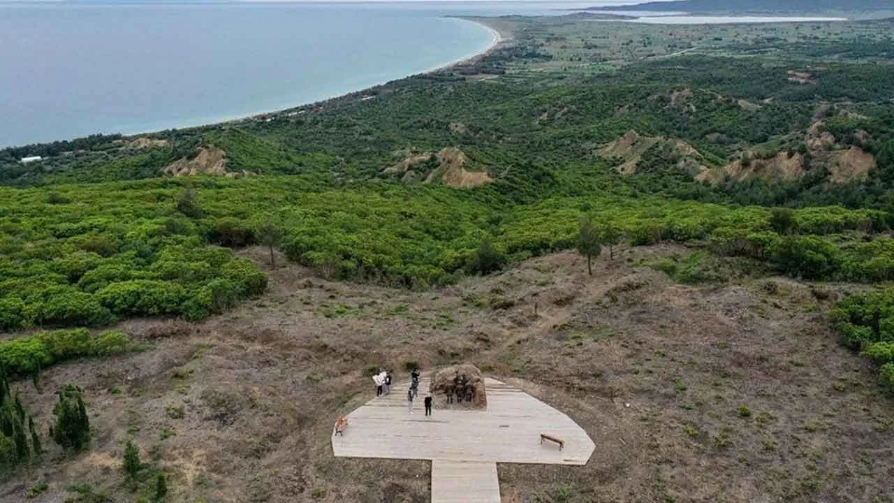 Çanakkale Kara Savaşları’nın 109. yılı! Atatürk’ün simge fotoğrafının heykeli yapıldı
