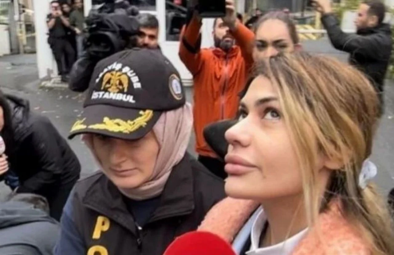 Cezaevinde psikolojisi bozuldu! Anoreksiya olan Bahar Candan 37 kiloya düştü - 1. Resim