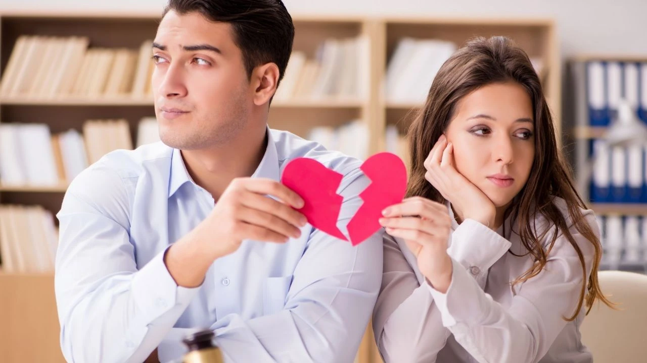 "Neden evlenmiyorsun?" sorusu alerjiye neden oluyor! Aile danışmanından evlilik korkusu açıklaması