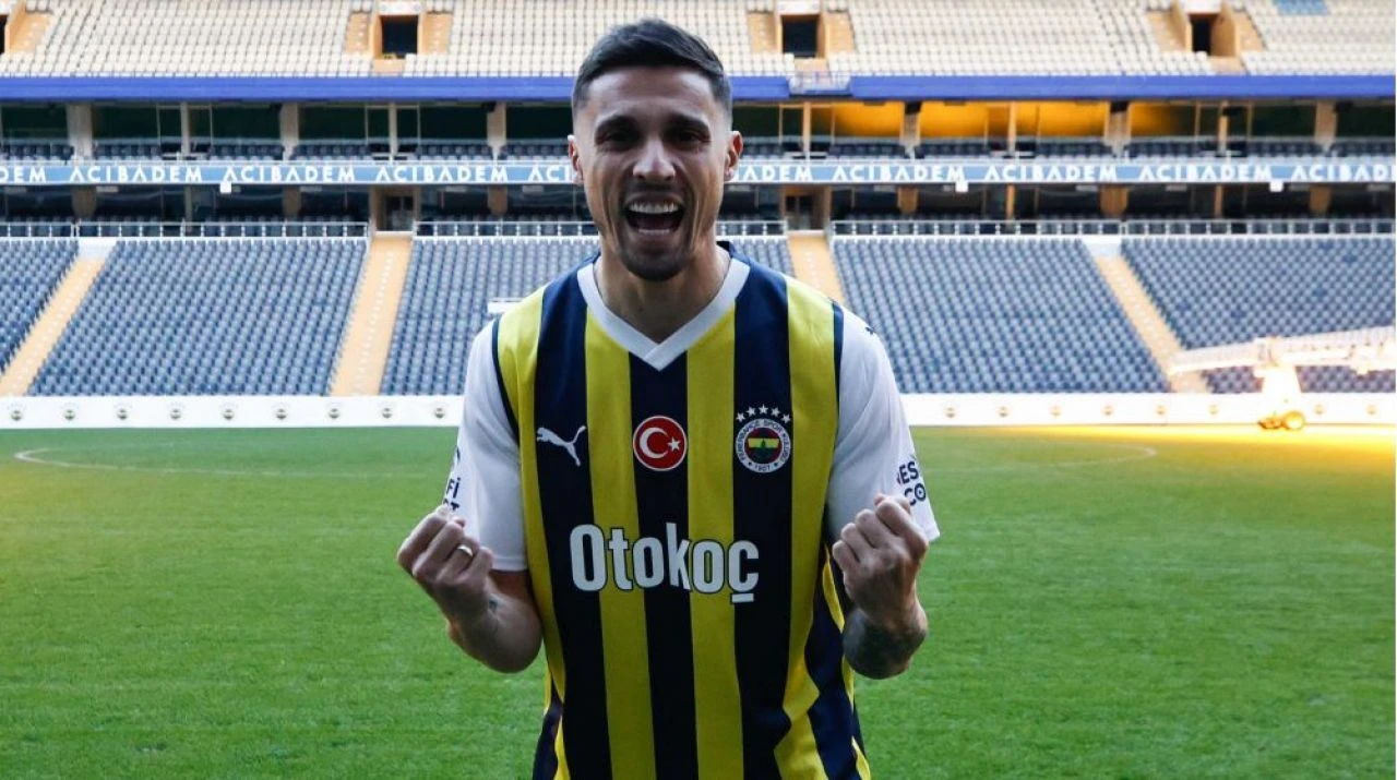 Yıldız futbolcunun Menajeri harekete geçti! Fenerbahçe’nin kasasından 105 milyon çıkmayacak - 1. Resim