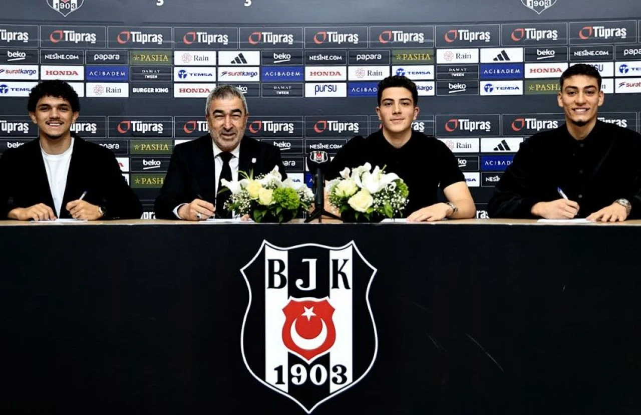 Beşiktaş genç futbolcularının sözleşmesini uzattı