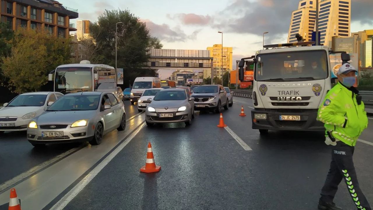 İstanbul&#039;da 28 Nisan Pazar günü bu yollar trafiğe kapanacak