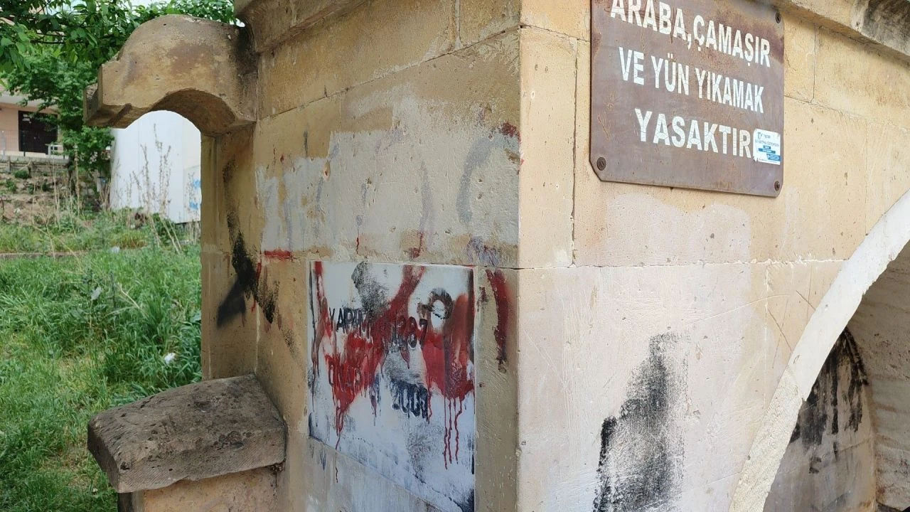 Osmanlı'nın en cesur elçisi tarafından yaptırılmış! 300 yıllık çeşmeye büyük saygısızlık